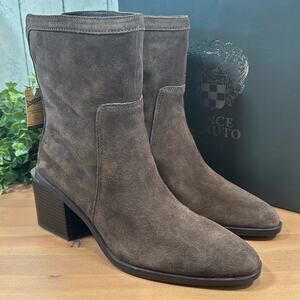 Vince Camuto Kortimy Water Repellent Suede Mid Shaft Boots Size 8.5